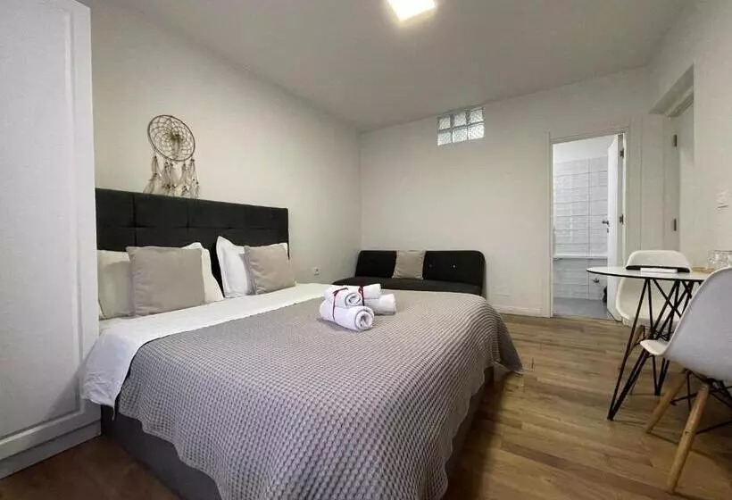 Central Studio Apartments