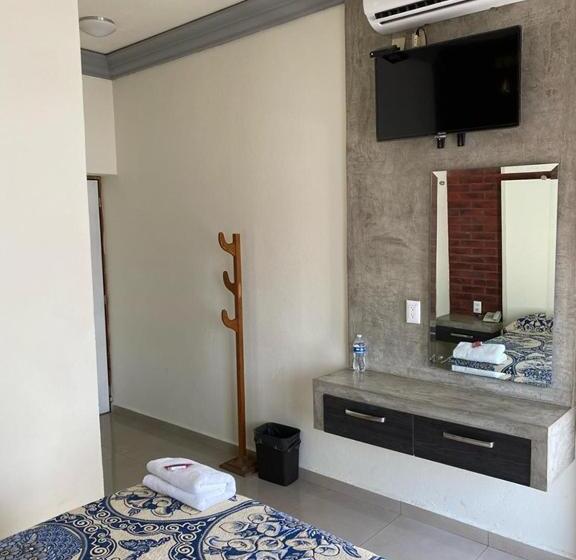 هتل Morelos Colima