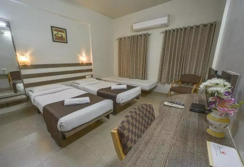 Hotelli Orient Crown, Kolhapur