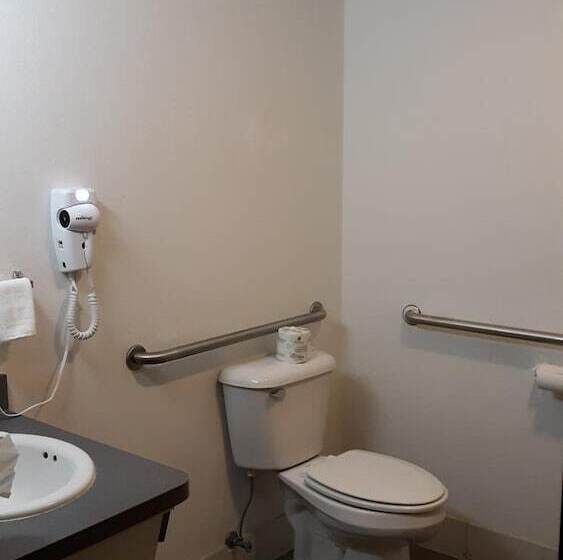 Отель Pleasant Moose Lodge