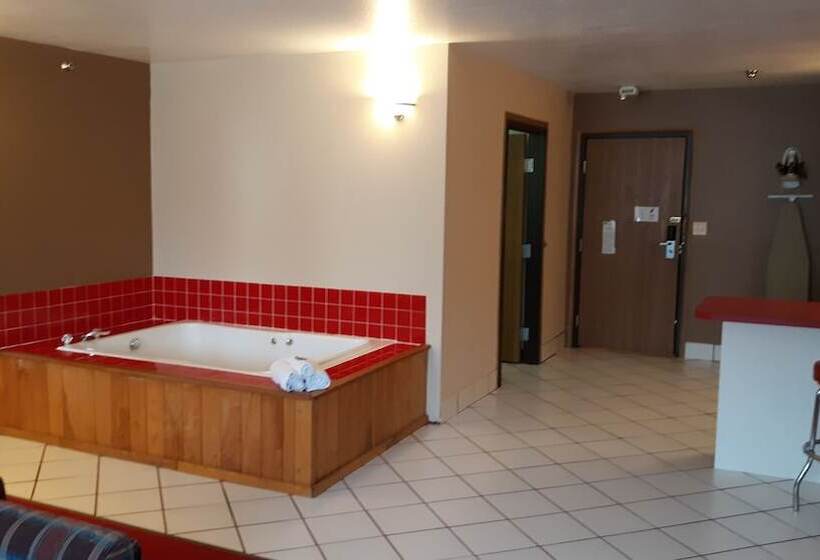 Отель Pleasant Moose Lodge