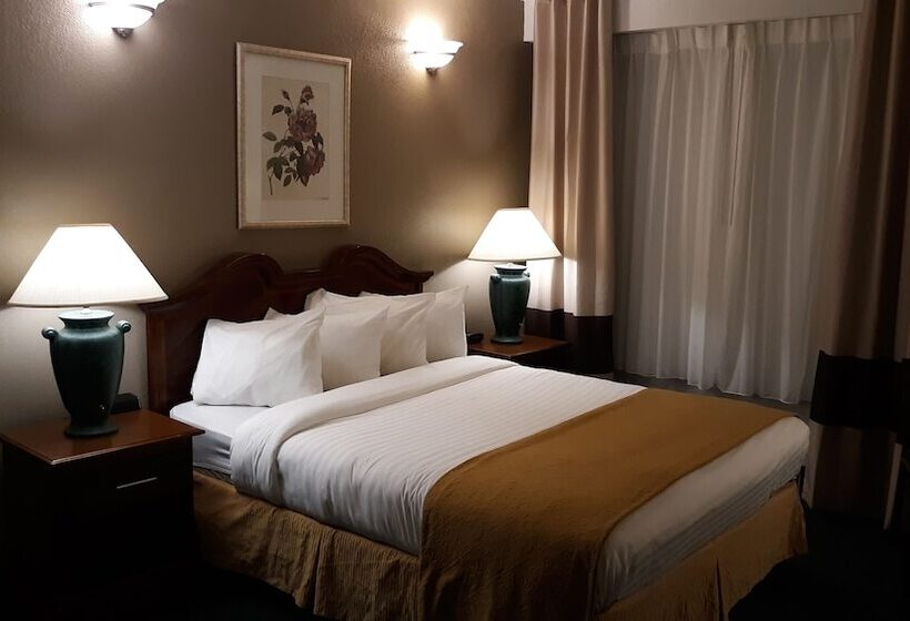 Отель Pleasant Moose Lodge