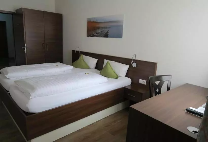 ホテル Zum Baeren