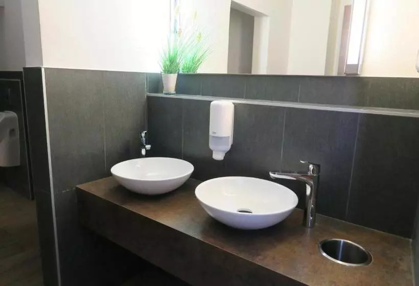 ホテル Zum Baeren