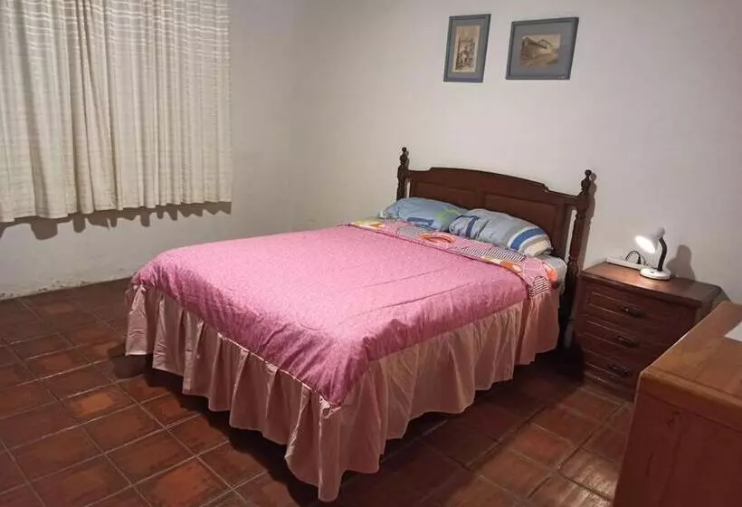 Quito Eco Lodge Airport   B&b