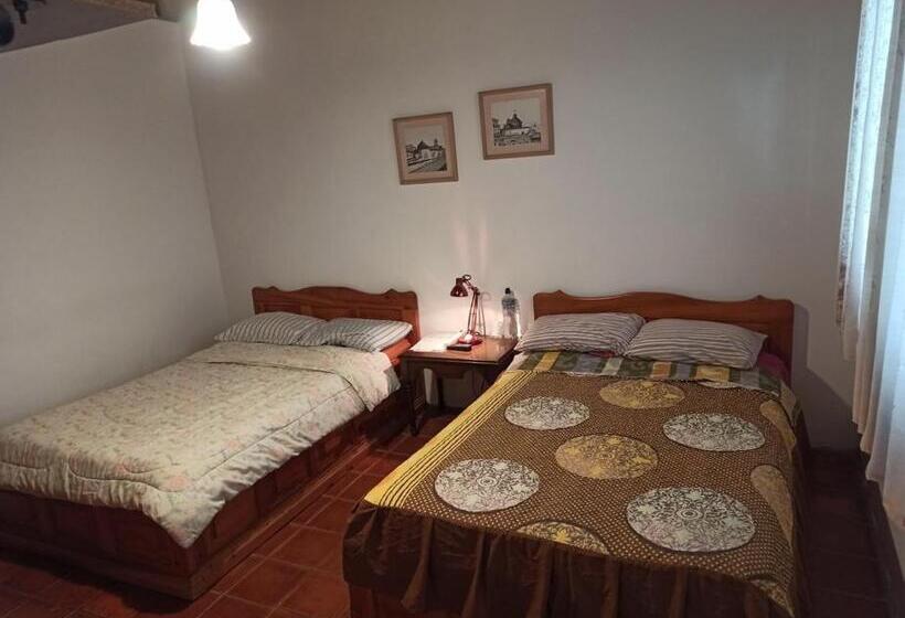 Quito Eco Lodge Airport   B&b