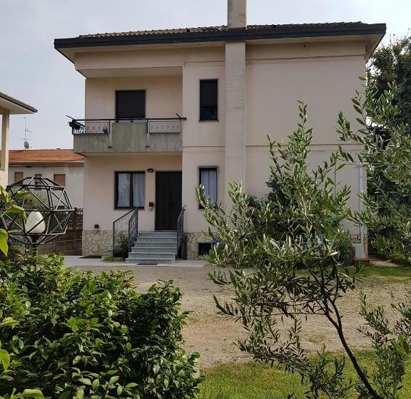 مبيت وإفطار Il Nido Della Dani