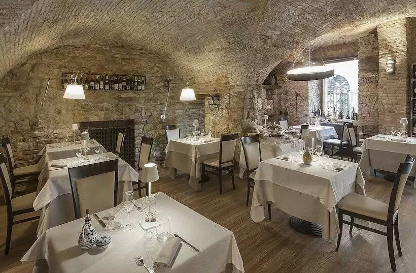 Hotelli Asisium Boutique