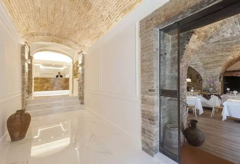 Hotelli Asisium Boutique