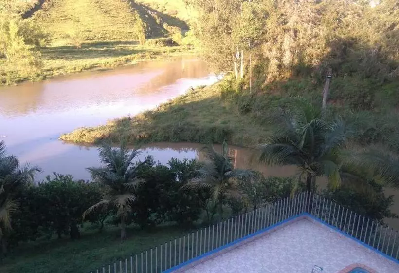 ホテル El Potrillo