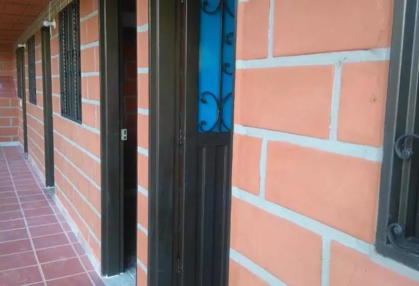 ホテル El Potrillo