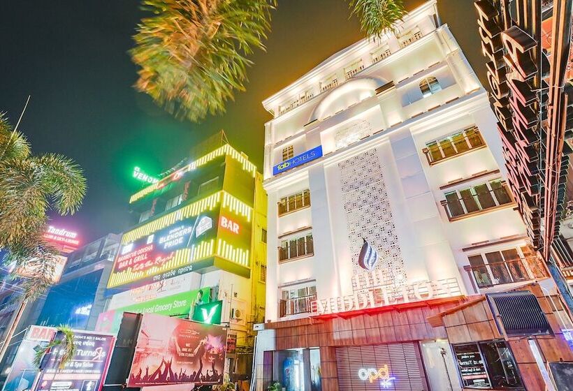 Fabhotel Prime Middleton   Nr Niladri Vihar Square