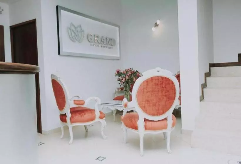 Hotelli Grand Boutique