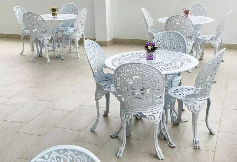 Hotelli Grand Boutique