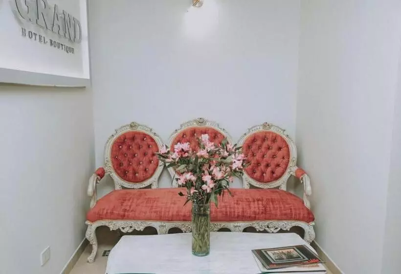 Hotelli Grand Boutique
