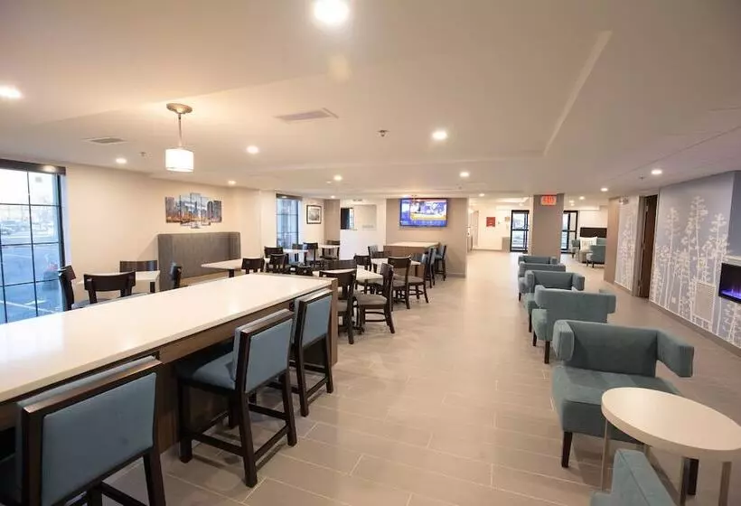 ホテル Mainstay Suites Oakbrook Terrace  Chicago