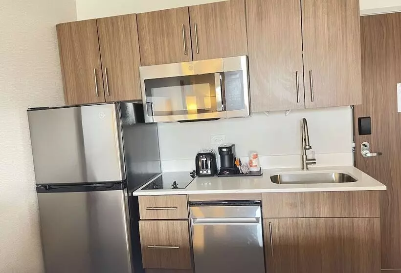ホテル Mainstay Suites Oakbrook Terrace  Chicago
