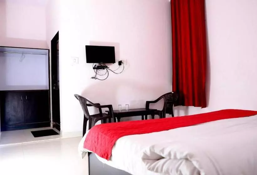 Hotelli The Forest View Resort