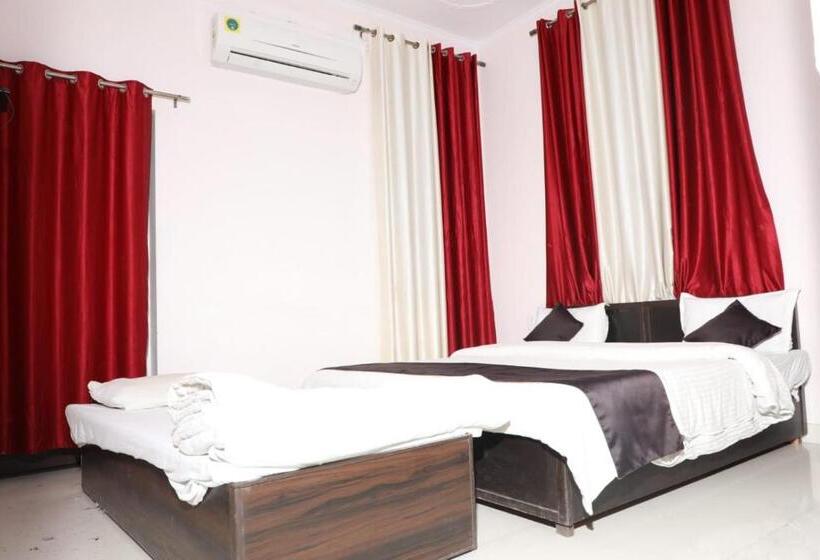 בית מלון כפרי The Forest View Resort