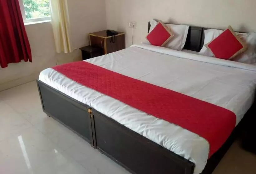 Hotelli The Forest View Resort