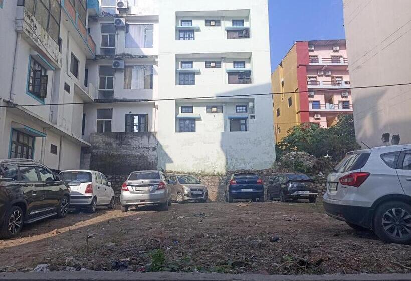 فندق The Moksham