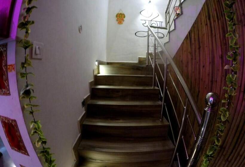 فندق The Moksham