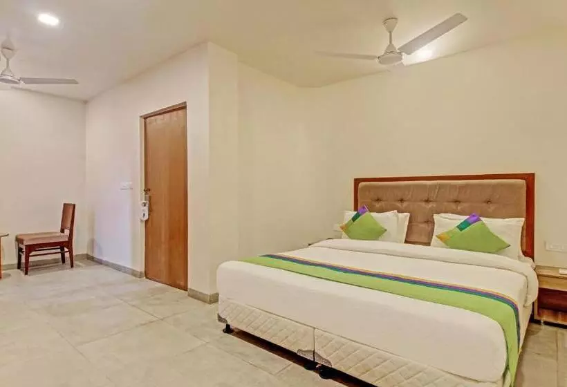 Itsy Hotels Tao Residency, 2 Minutes Walk From Baga Beach