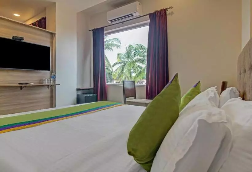 Itsy Hotels Tao Residency, 2 Minutes Walk From Baga Beach