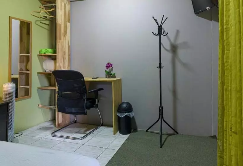 پانسیون Delcafetalcr