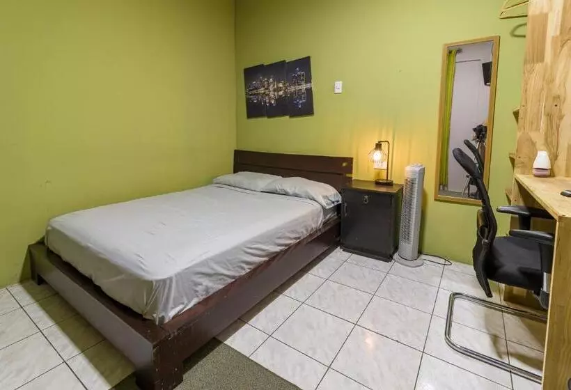 پانسیون Delcafetalcr