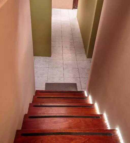 پانسیون Delcafetalcr