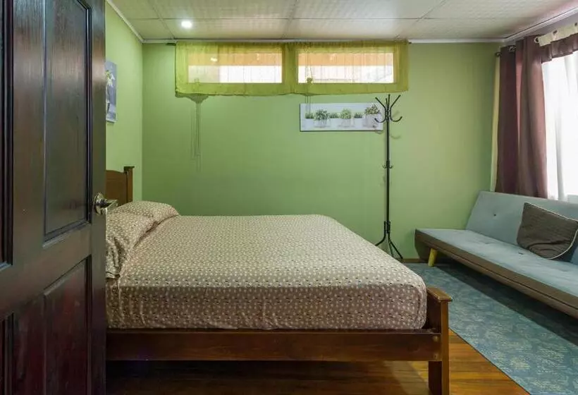 پانسیون Delcafetalcr