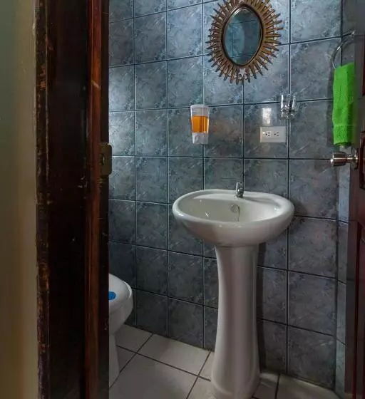 پانسیون Delcafetalcr