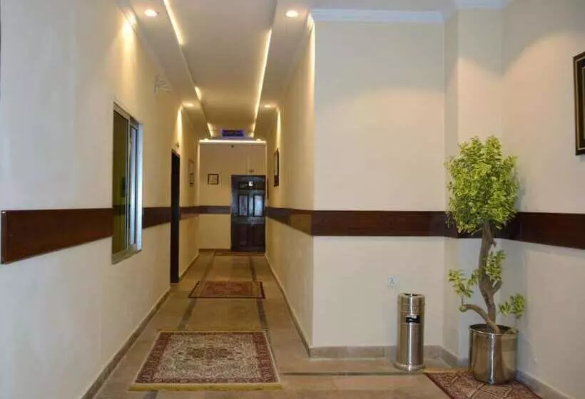 Rose Palace Hotel, Liberty