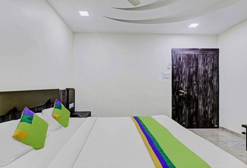 Treebo Trend Hotel Krishna