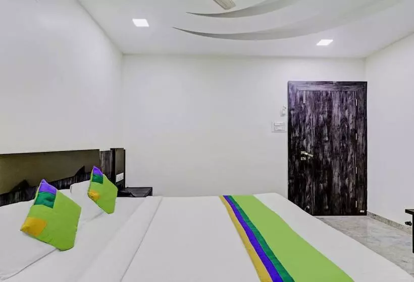 Treebo Trend Hotel Krishna