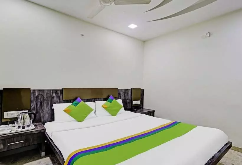 Treebo Trend Hotel Krishna