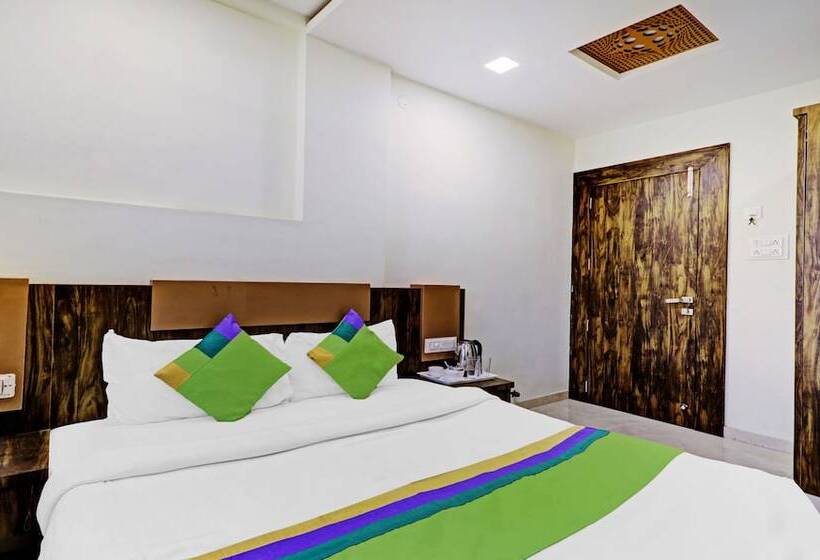 Treebo Trend Hotel Krishna