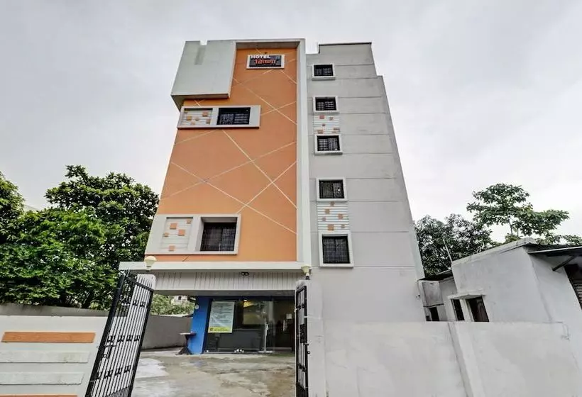 Treebo Trend Hotel Krishna