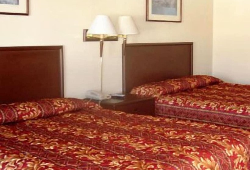 Holiday Motel Waynesburg