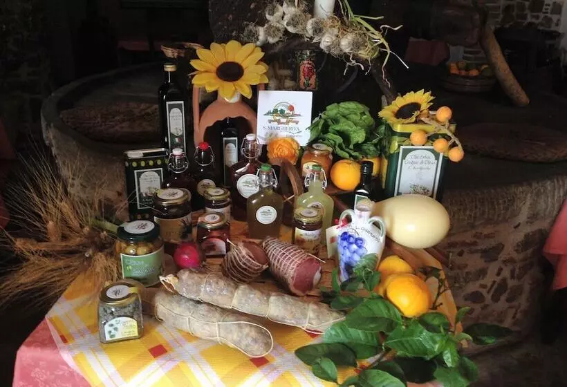 Отель Agriturismo Santa Margherita