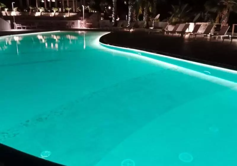 Отель Ah Premium Baia Dei Faraglioni