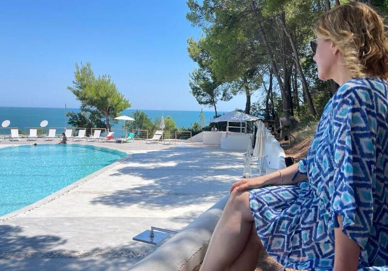 فندق Ah Premium Baia Dei Faraglioni