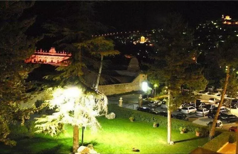 בית מלון כפרי Certosa