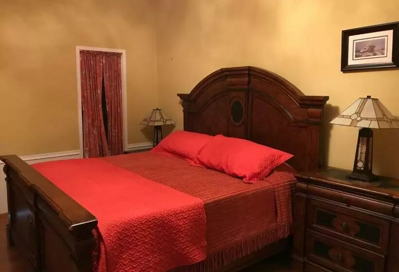 ホテル Deer Harbor Inn