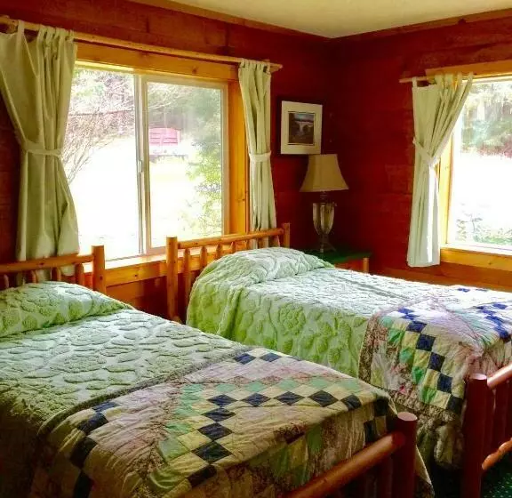 ホテル Deer Harbor Inn