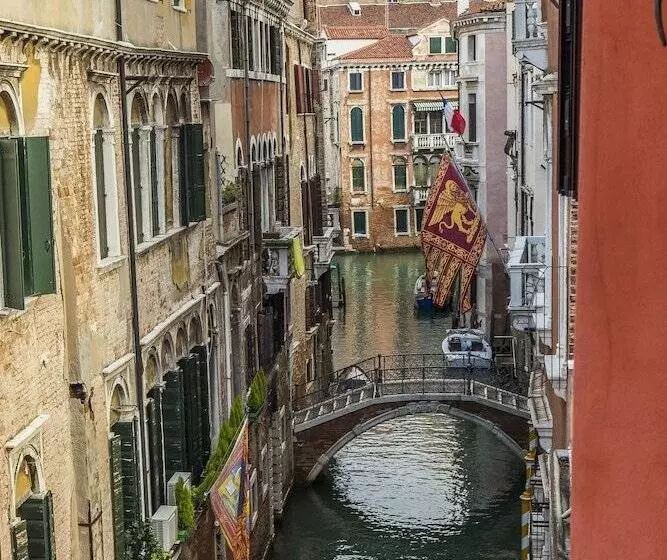 هتل Dimora Dogale