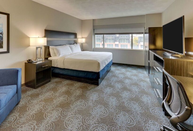 فندق Doubletree By Hilton St. Louis Forest Park