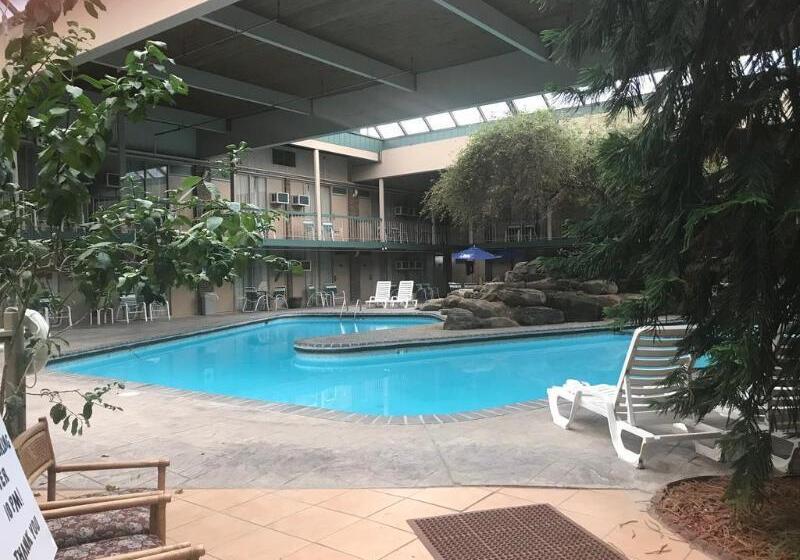 호텔 Fairbridge Inn & Suites Poconos