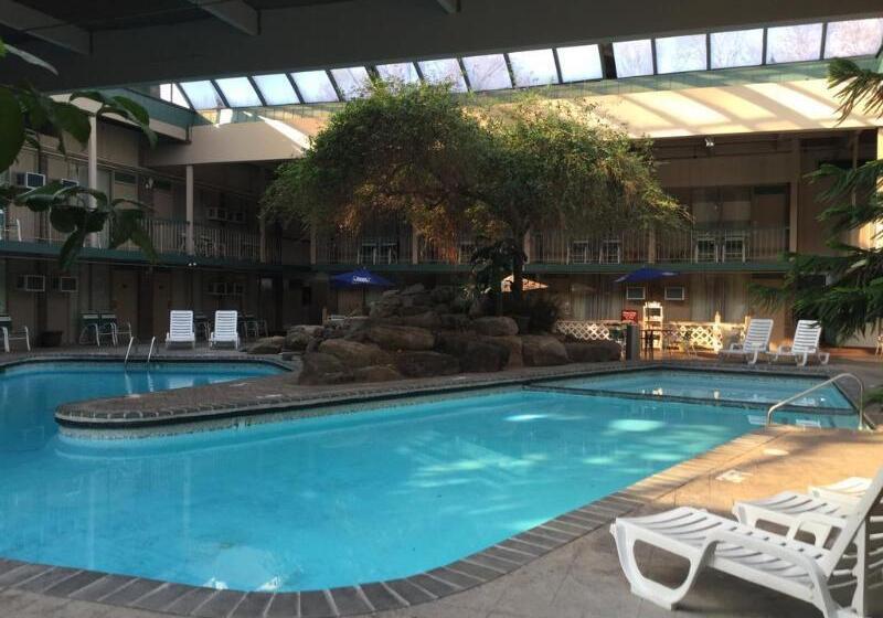 호텔 Fairbridge Inn & Suites Poconos